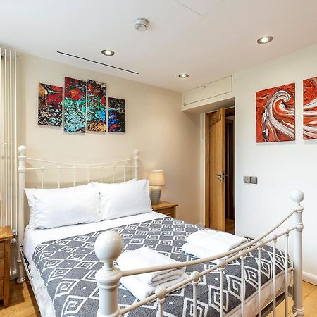 Tower Bridge 2Br Apartment For 6 With Terrace London Kültér fotó