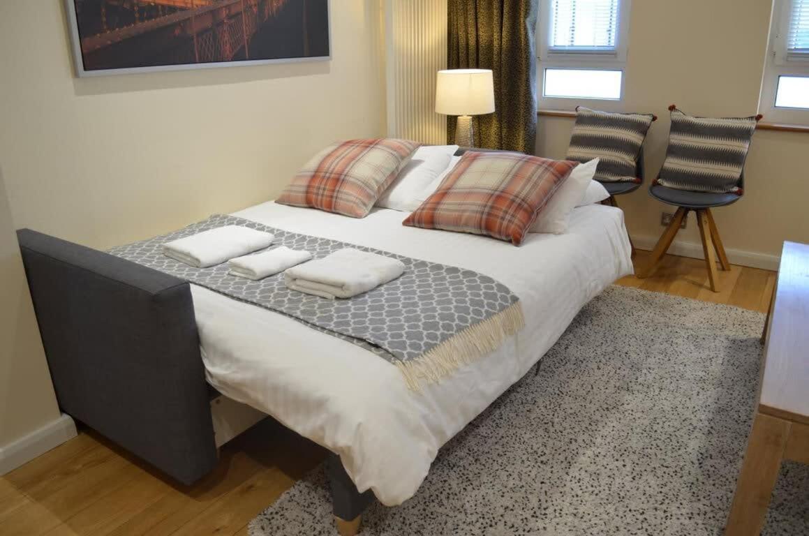 Tower Bridge 2Br Apartment For 6 With Terrace London Kültér fotó