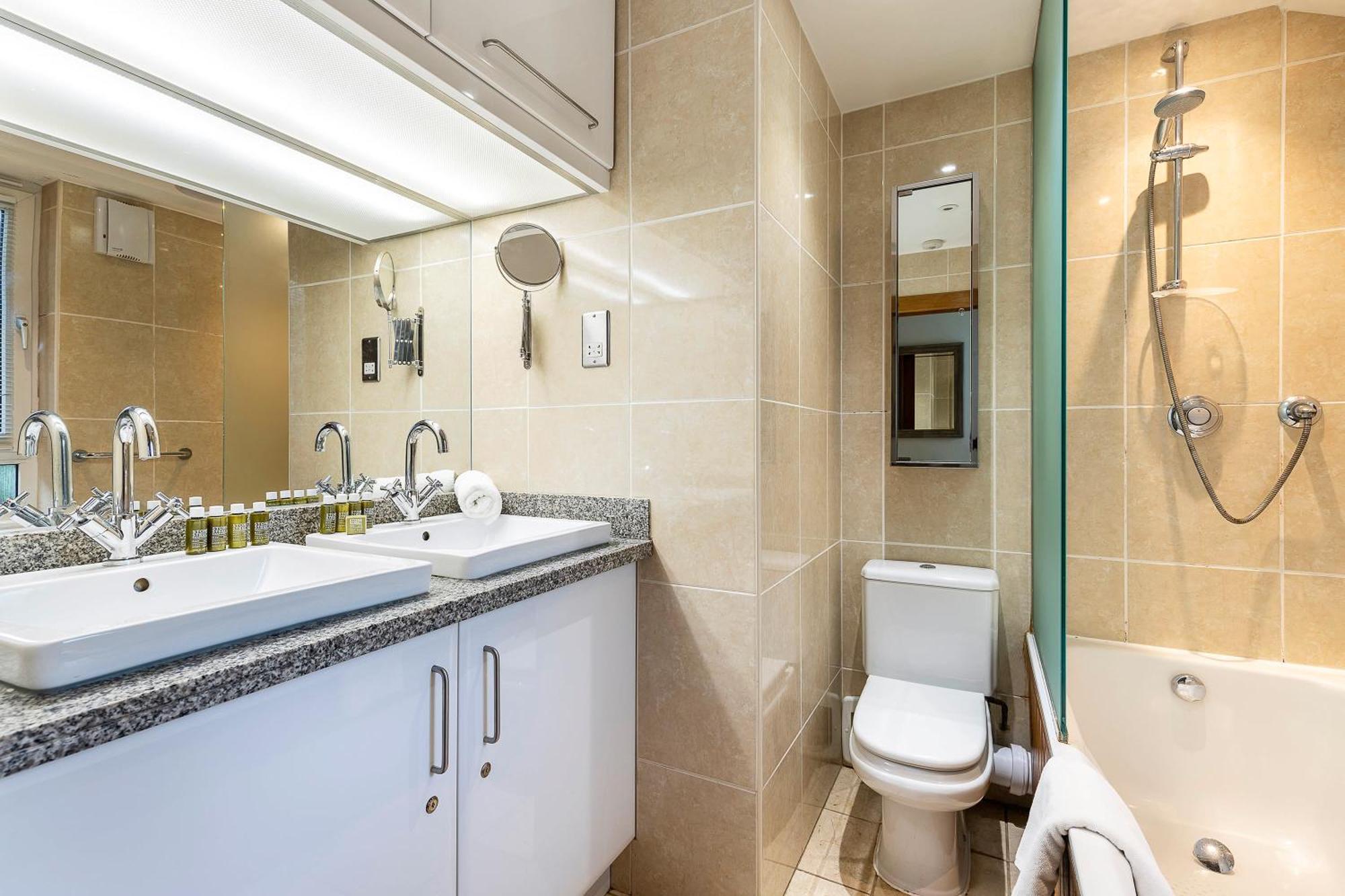 Tower Bridge 2Br Apartment For 6 With Terrace London Kültér fotó